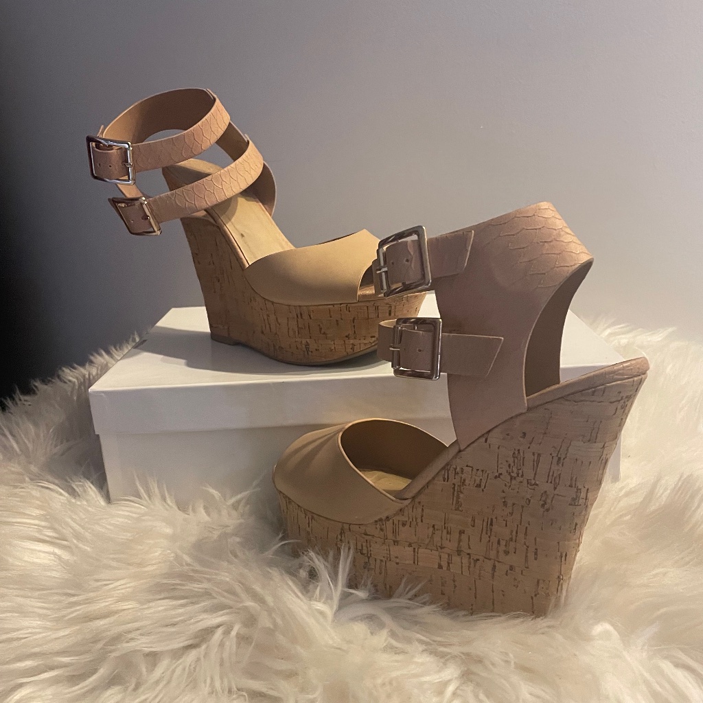 Platform Wedge